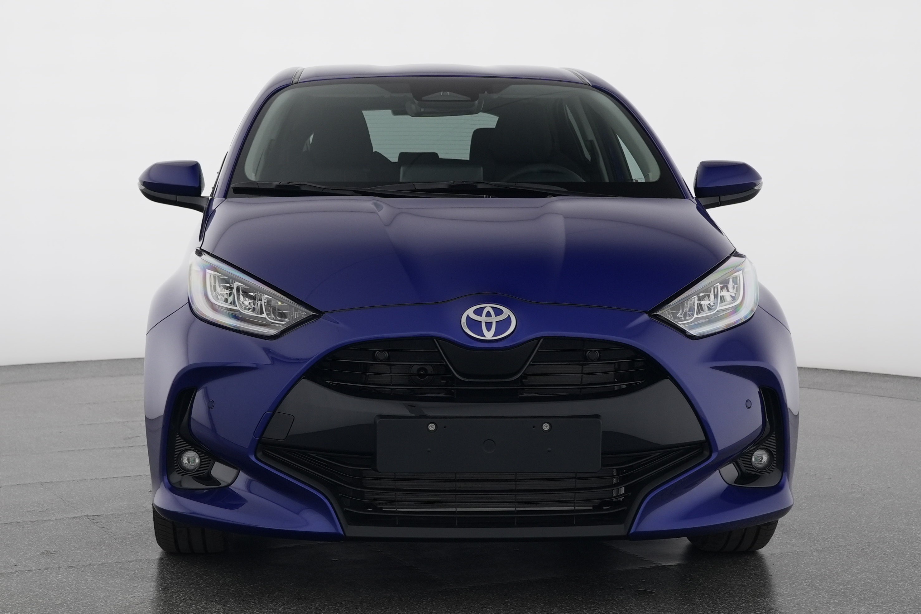 Toyota Yaris 1.5 VVT-i HSD Trend